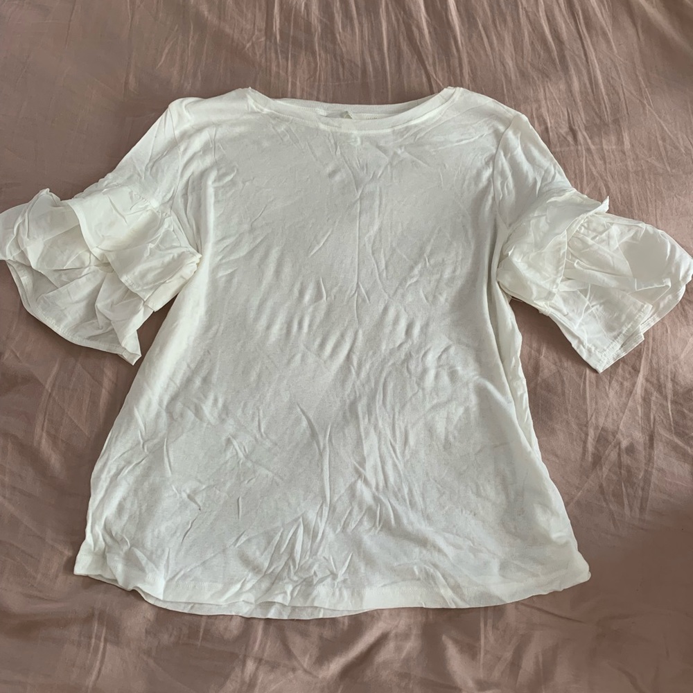 Short sleeve top with sleeve details